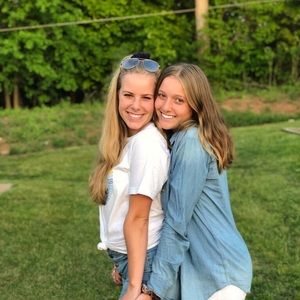 Meet your Posher, Arianna